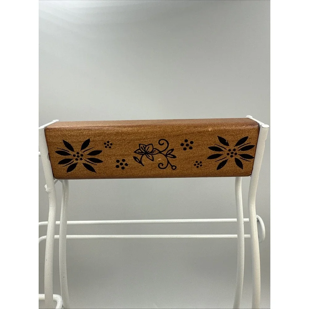 Wire Cooking Caddy White Wooden Handle (QVC?)  16.5